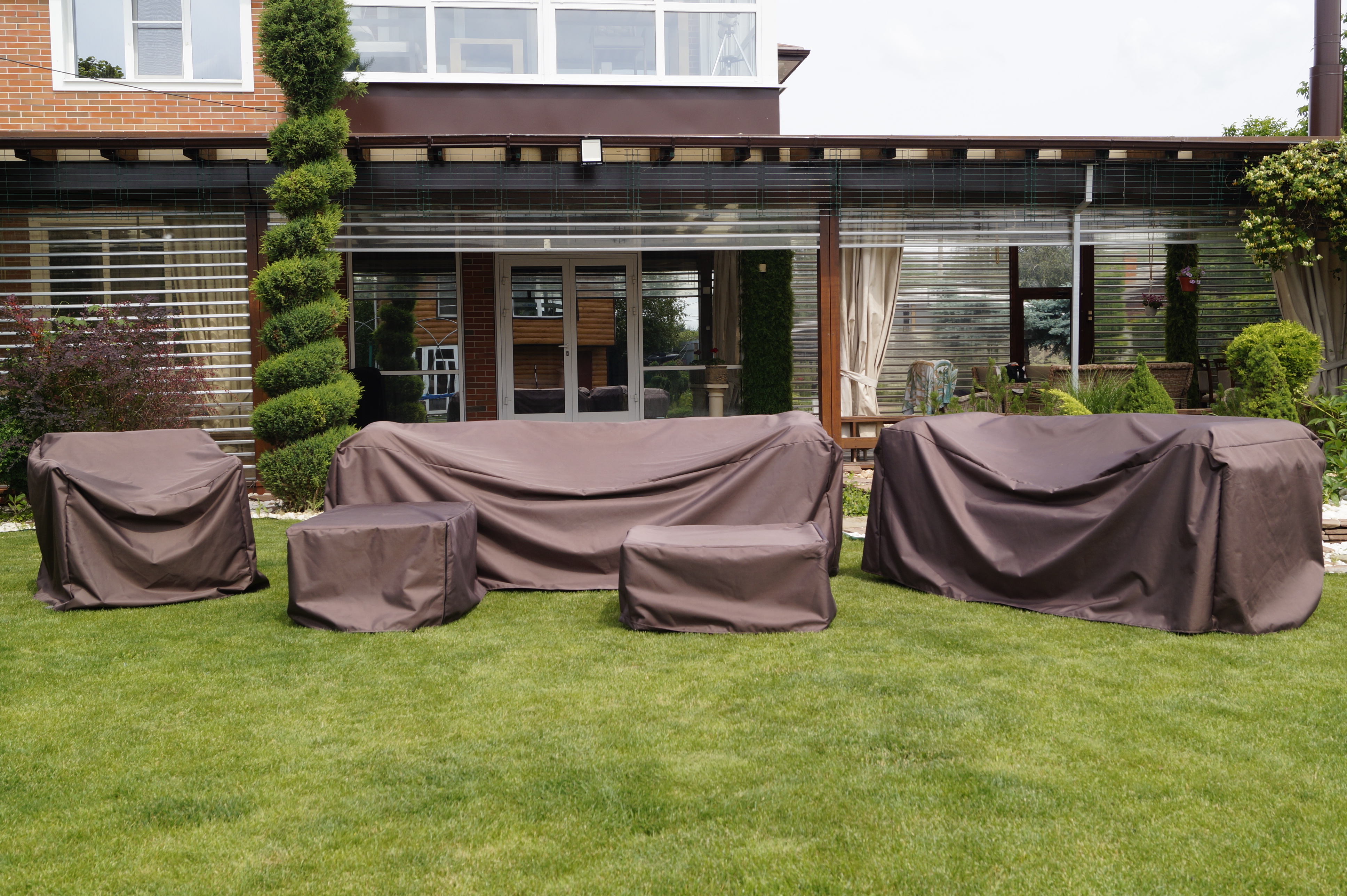 Уход за уличной мебелью