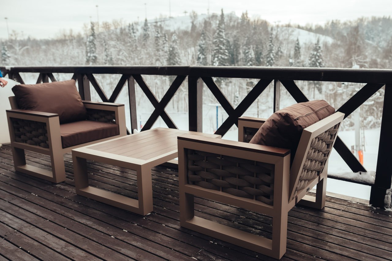 Диваны и кресла ТУСОН в интерьере Bear's Lounge